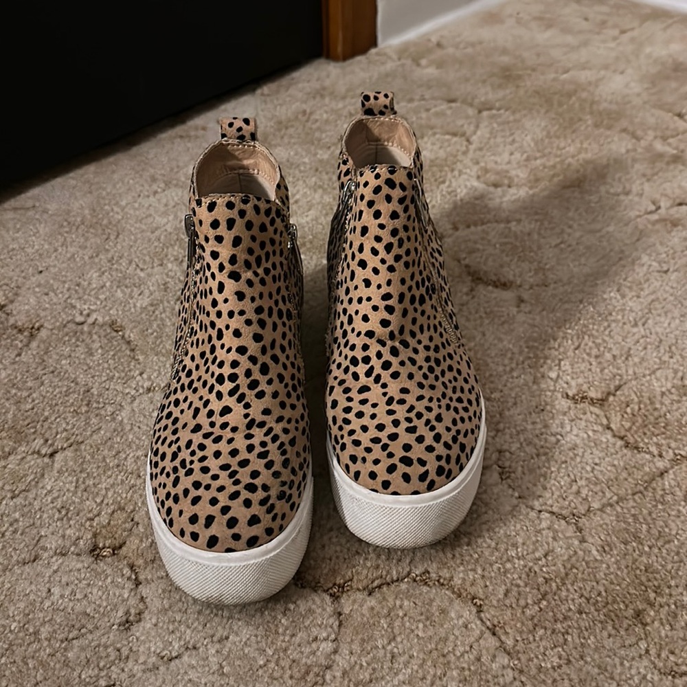 Soda leopard wedge platform sneakers